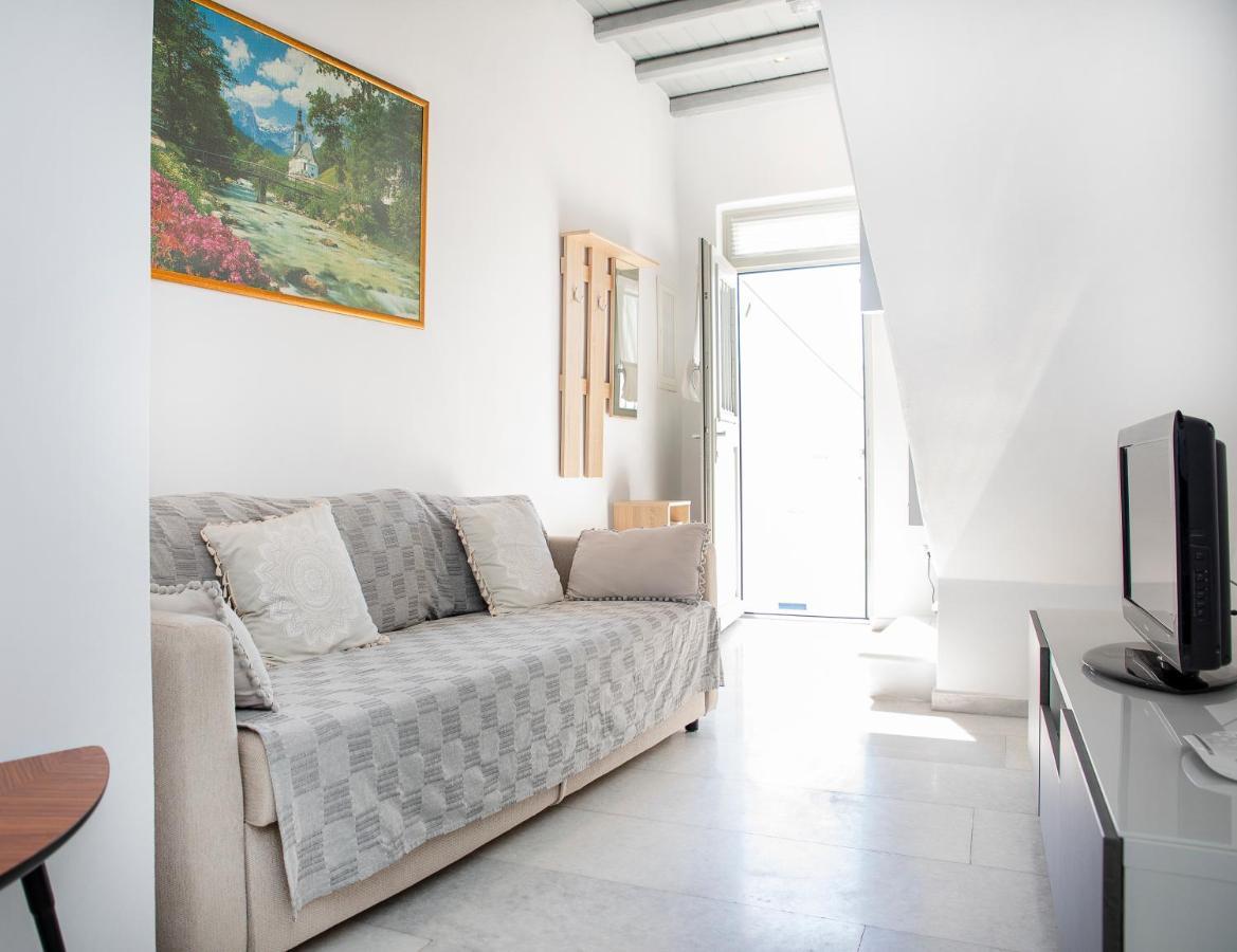 Caper-2 Bedroom Traditional Home With Amazing View Naousa  Ngoại thất bức ảnh