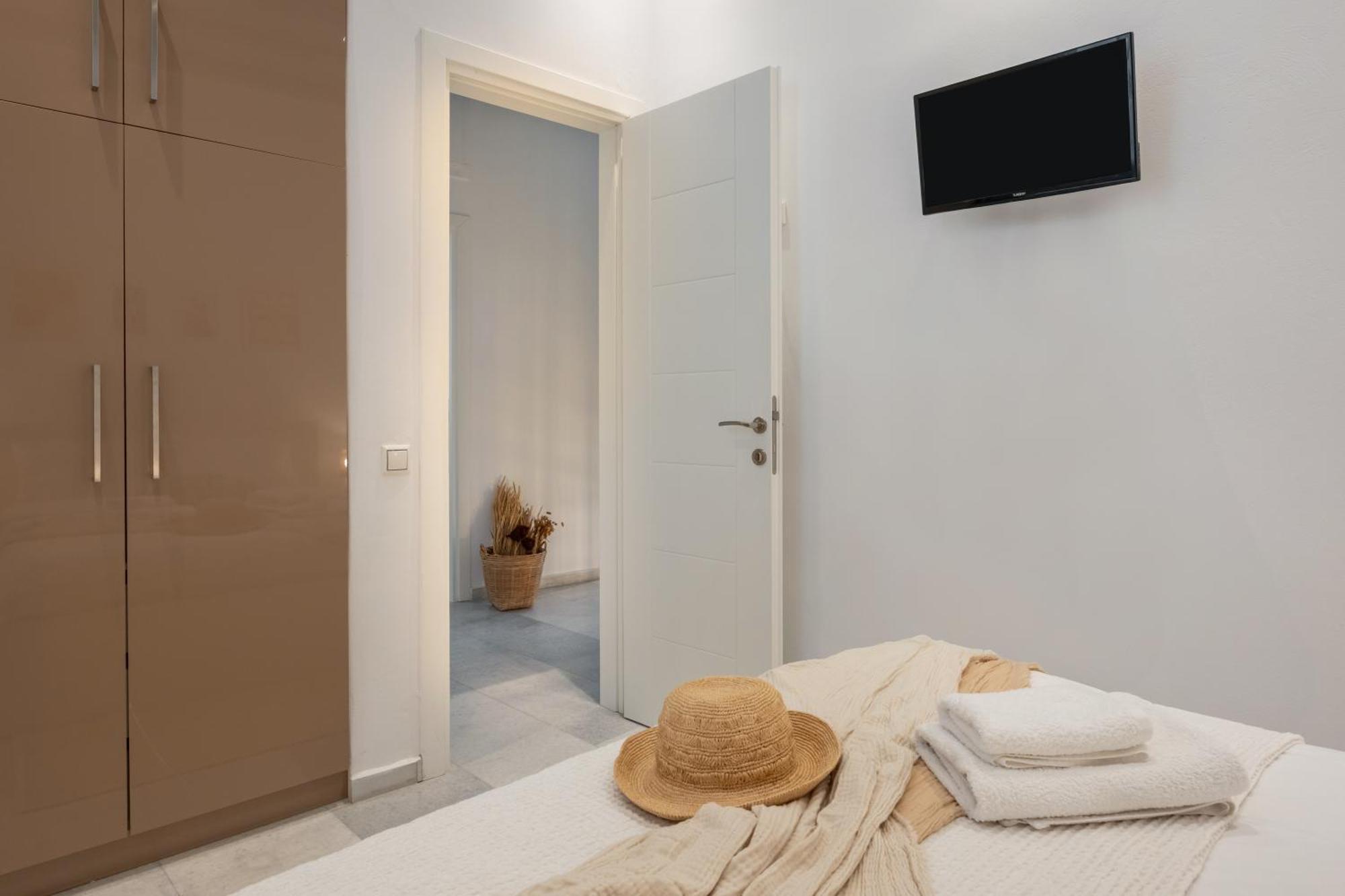 Caper-2 Bedroom Traditional Home With Amazing View Naousa  Ngoại thất bức ảnh